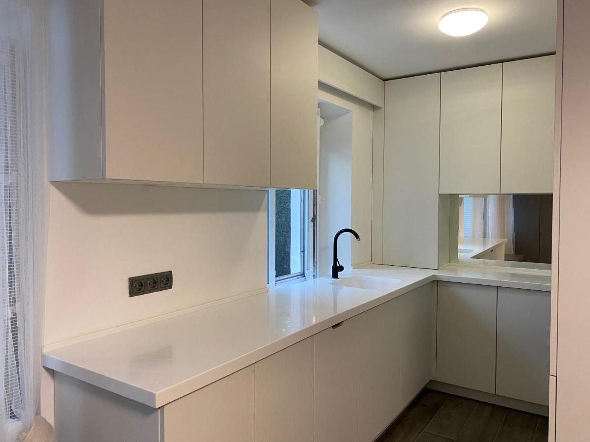 Most City Area Center Charming Apartment Dnipro Exteriör bild
